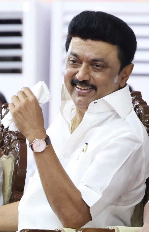 மாணவி ஹெல்ப் 