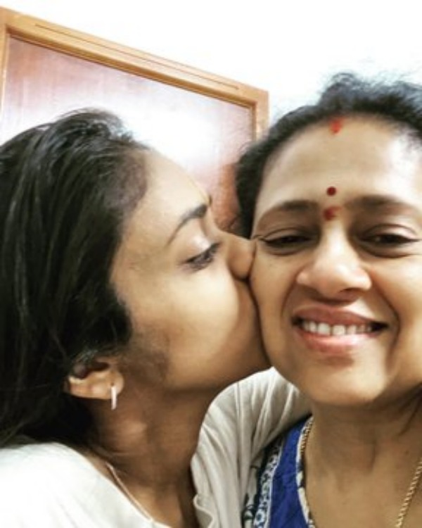 தாயைப் போல பிள்ளை