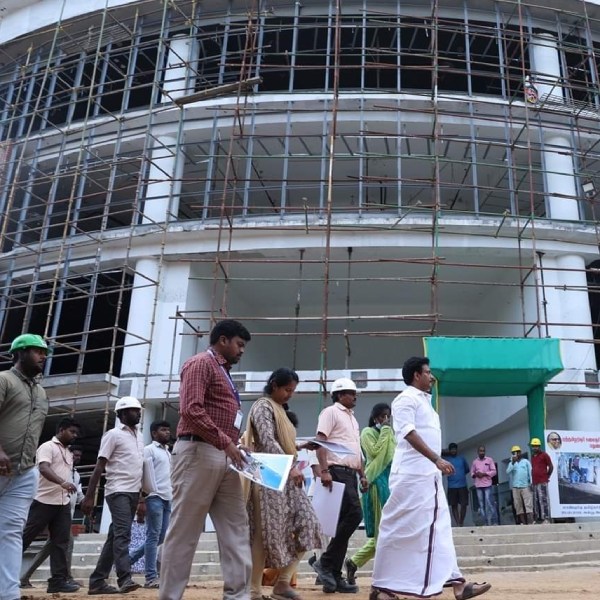 மதுரையில் ஆய்வு மதுரையில் ஆய்வு