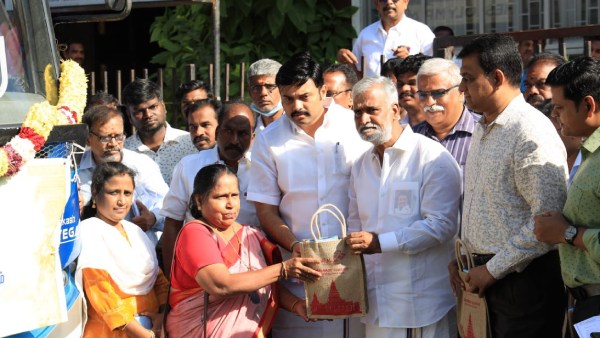  எங்கெங்கு தரிசனம் 