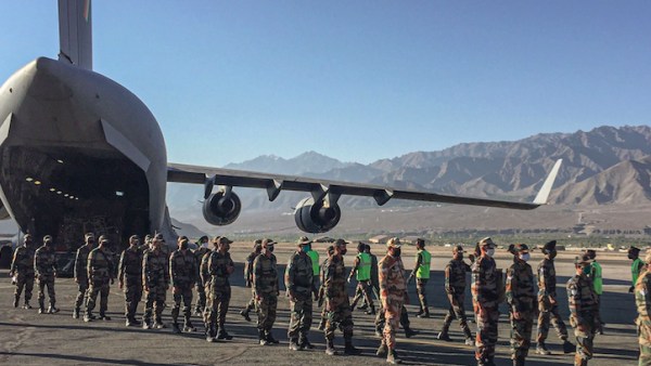 சீனா அத்துமீறல் சீனா அத்துமீறல்