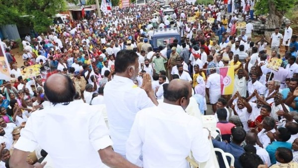 பிரச்சார வேன் 