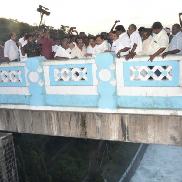 கருணாநிதி சிஷ்யன் 