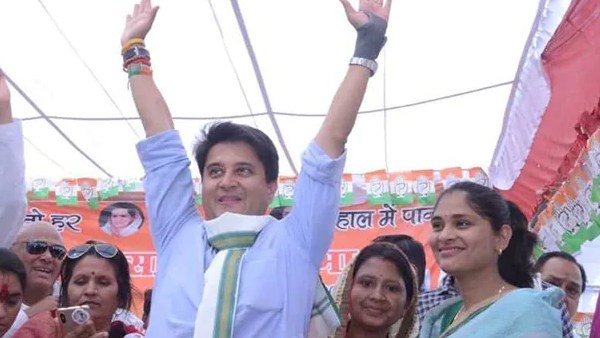 தனிக்கட்சி 