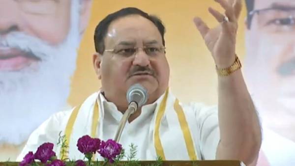 கிழவி வெற்றிலை கிழவி வெற்றிலை