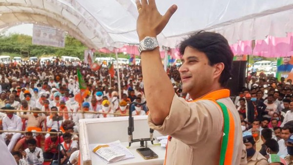 பாஜக அரசில் புகைச்சல் 