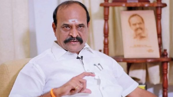  காலியாகும் அதிமுக 