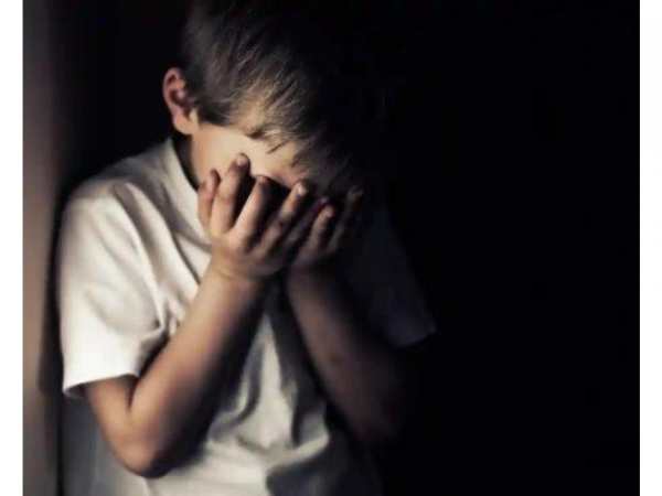  மலம் கழிக்க அனுமதிக்கவில்லை 