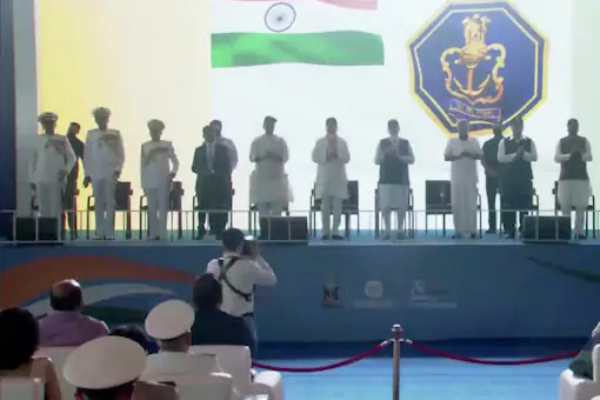  சிவப்பு பட்டைகள் நீக்கம்