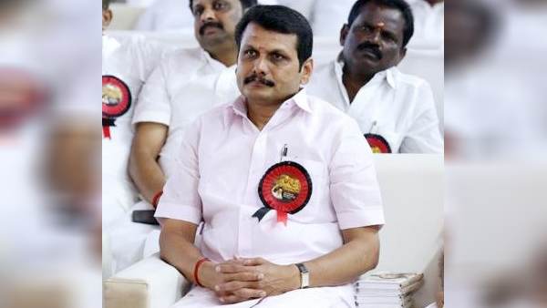 செந்தில்பாலாஜியுடன் செல்ஃபி செந்தில்பாலாஜியுடன் செல்ஃபி