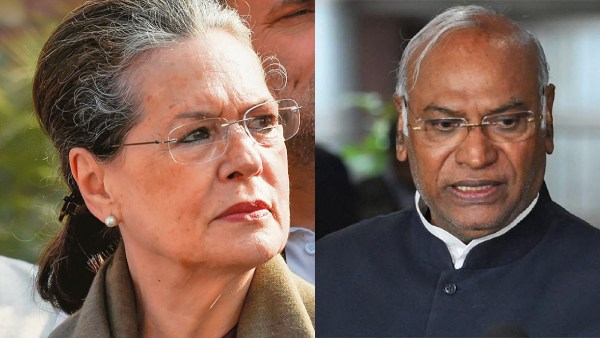 2 மனுக்கள் ஏற்பு 