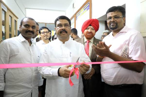 A Controversy erupts over Union Govts Press Release 