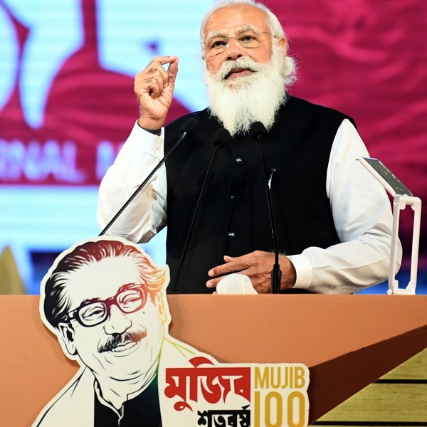 வங்கதேச போர்- சத்தியாகிரகம்- மோடி கைது வங்கதேச போர்- சத்தியாகிரகம்- மோடி கைது