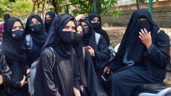 சீருடை என்பதில் ஹிஜாப் வராது 