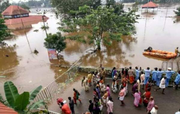  தயார் நிலையில் மீட்பு பணி 