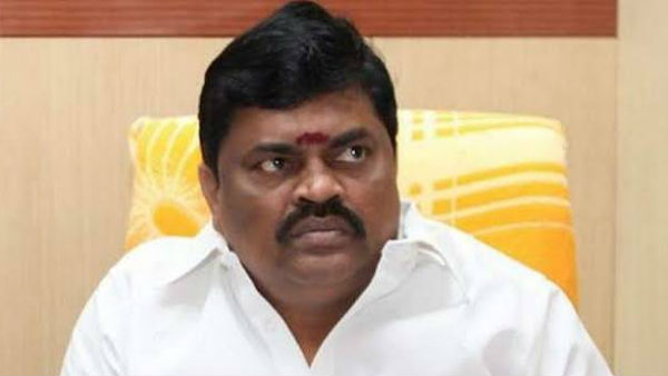  10 ஆண்டுகள் 