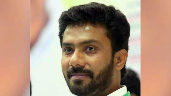 திமுக உடன் தொடர்பு