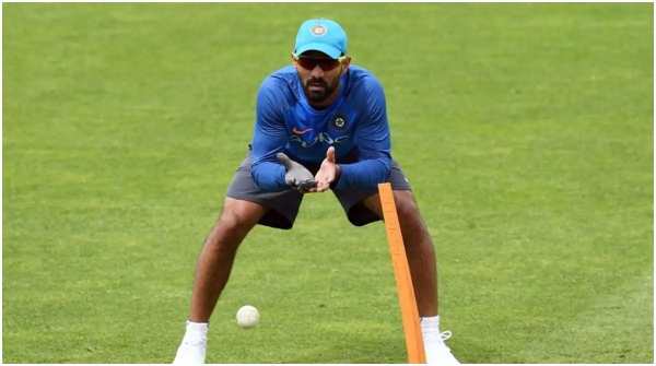  மீண்டும் போராட்டம் 