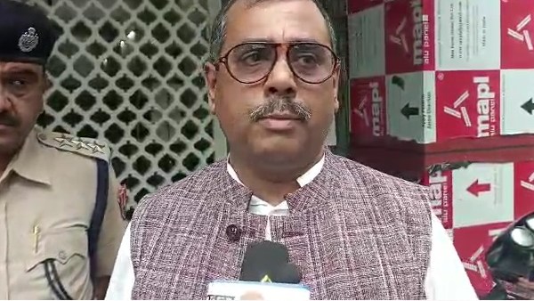 அருண் ஹால்தர் 