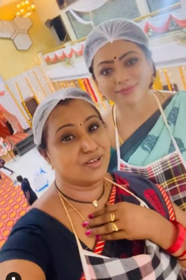 மணவறையில் கோபி