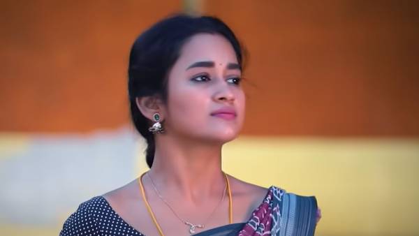 பாண்டியன் ஸ்டோர் முல்லை