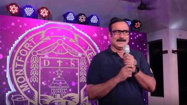 பள்ளித் தோழர்கள் பள்ளித் தோழர்கள்