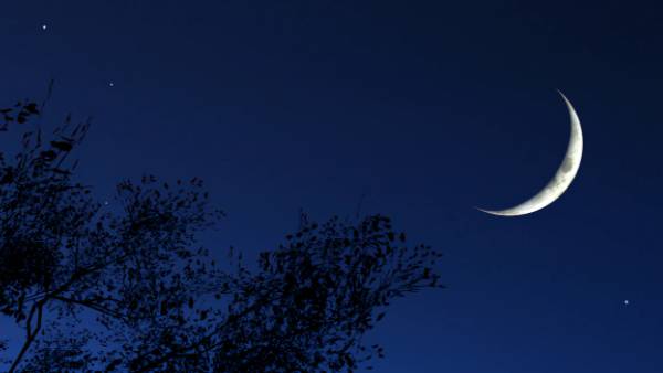 நான்காம் பிறை சந்திரன் 