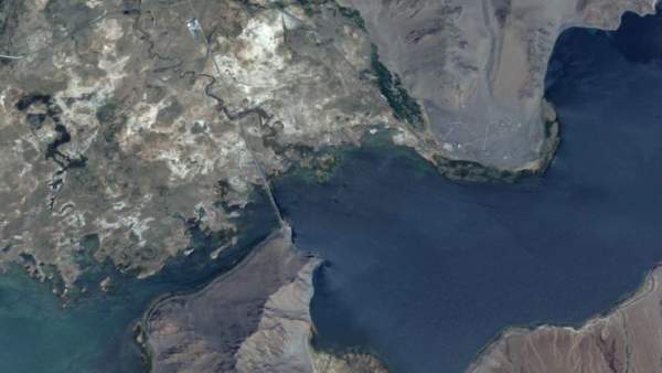 பாலம் அமைப்பு 