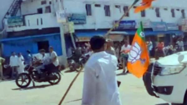 பாஜக-காங்கிரஸ் கட்சியினர் மோதல் 