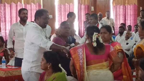  வலியுறுத்தல்