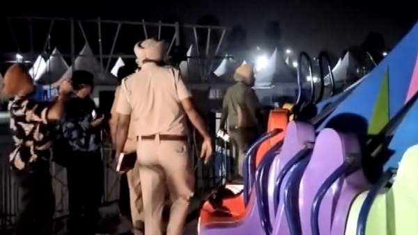 என்ன காரணம் என்ன காரணம்