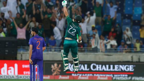 சறுக்கல் 3 - 6வது பவுலர் 