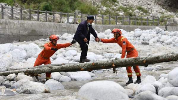 சுனாமி எச்சரிக்கை? சுனாமி எச்சரிக்கை?