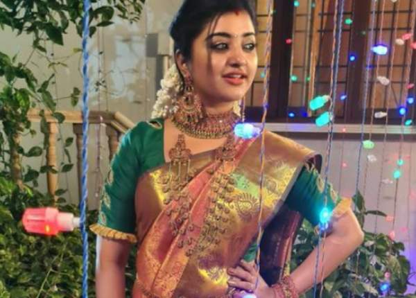 300 பட்டுப்புடவை 300 பட்டுப்புடவை