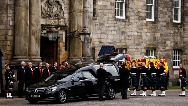 இறுதி அஞ்சலி இறுதி அஞ்சலி