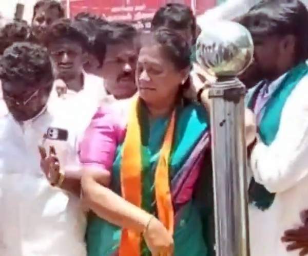 ஆபாச செய்கை ஆபாச செய்கை