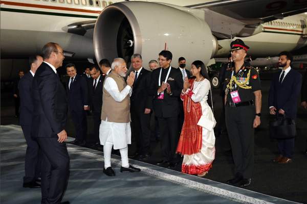 என்ன பேசுவார்? 