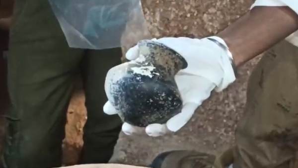 மதிப்பு மிக்கவர் மதிப்பு மிக்கவர்