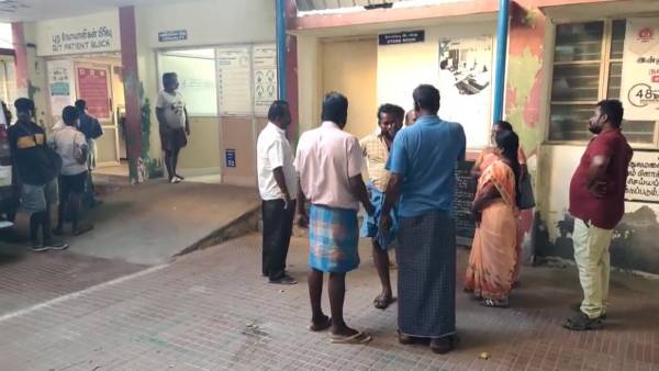 போதை தெளியாத ஜோடி 