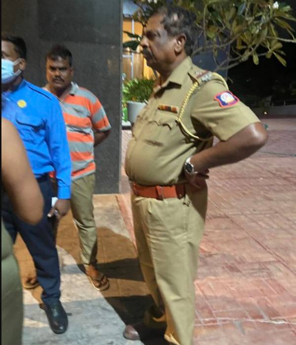  வலது மார்பகம்