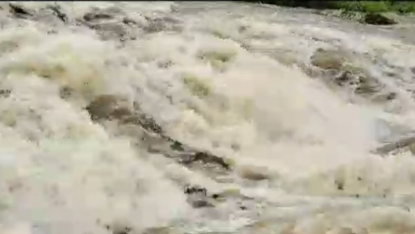 பொதுமக்கள் கடும் அவதி 