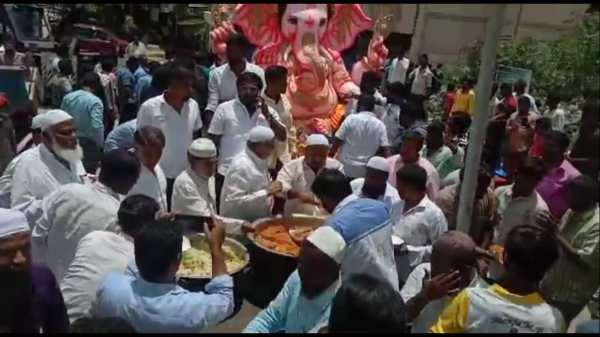 பாராட்டு 