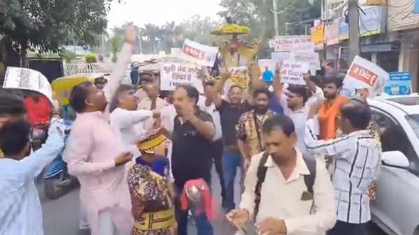 ஆட்டம், பாட்டம் ஆட்டம், பாட்டம்