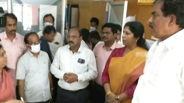 அதிகாரிகளுக்கு அறிவுரை 