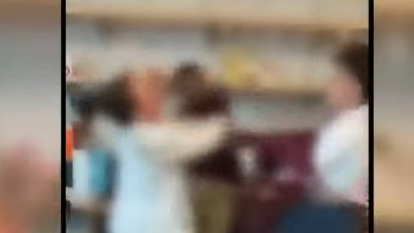 ப்ரப்போஸ் செய்ய முடிவு 