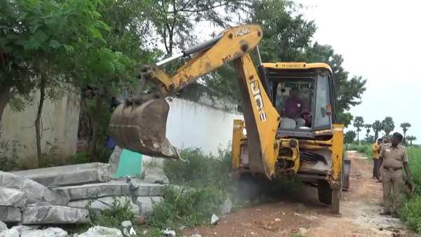 நில உரிமையாளர் 