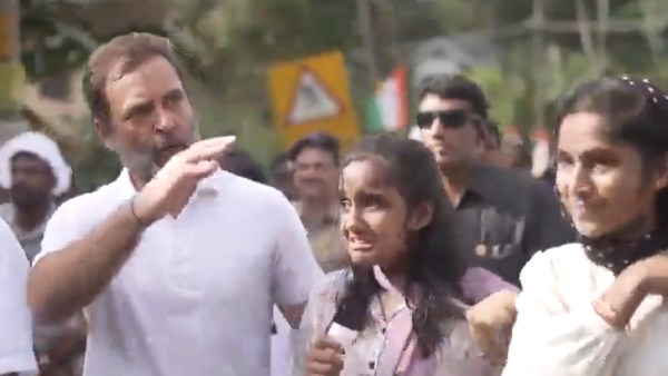 குமரியில் துவங்கிய நடைப்பயணம் 