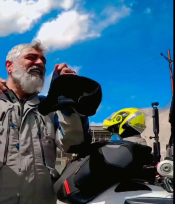 ரிலாக்ஸிங் ரிலாக்ஸிங்