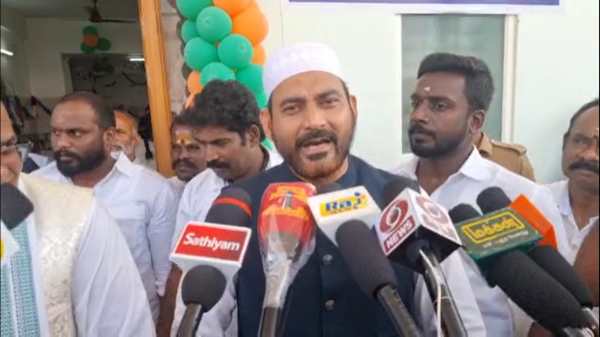 செருப்பால் அடிங்க 