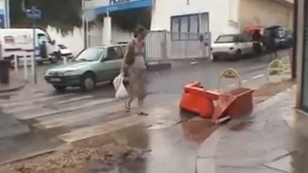  போலீஸிடம் சிக்கி.. 